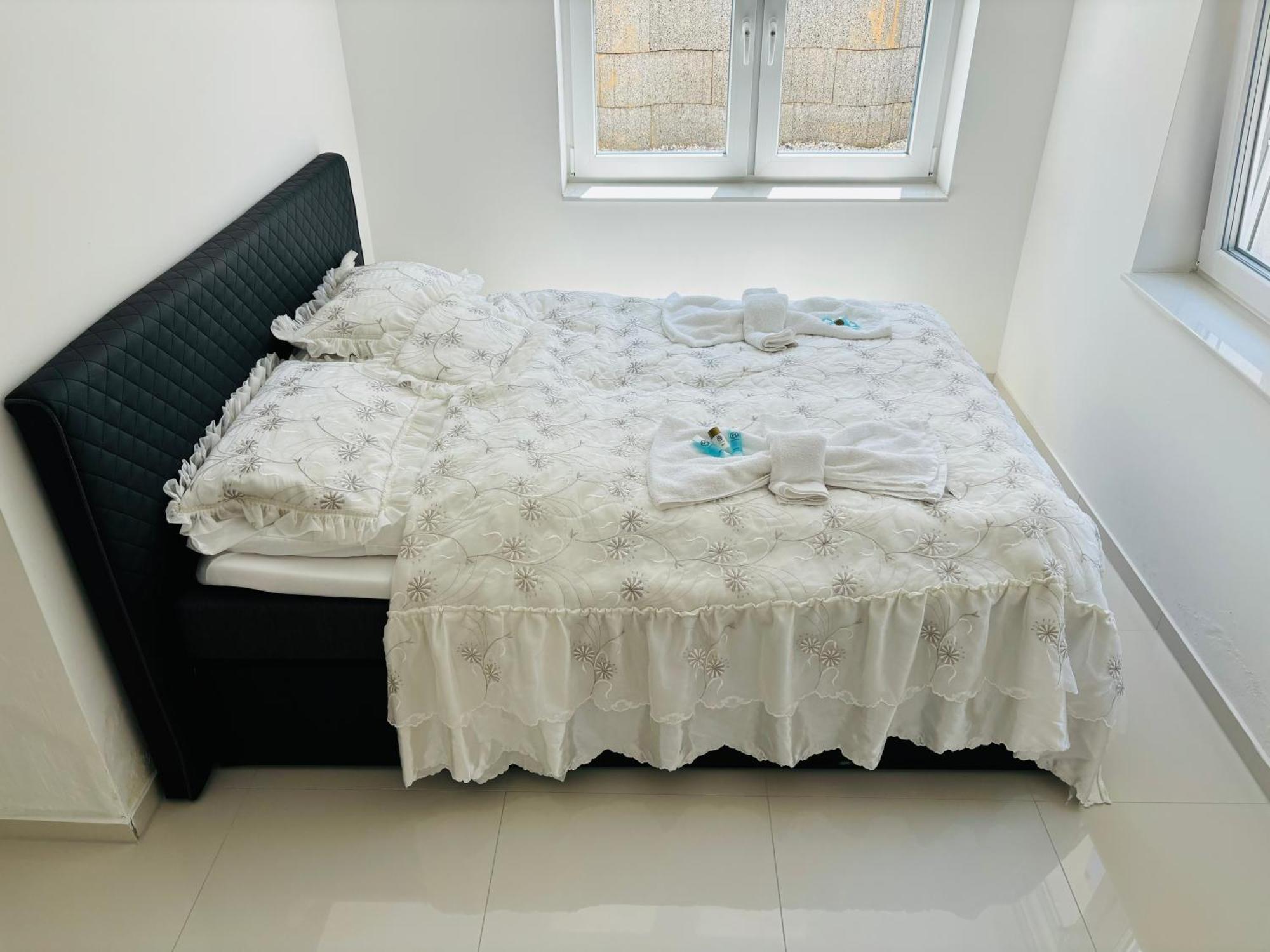 Modern Living In Hamburg-Wandsbek Self Check-In 2X Schlafzimmer 1X Schlafsofa Extérieur photo